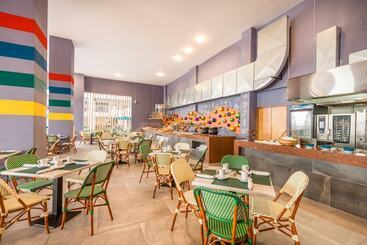هتل Decameron La Marina Guayabitos, Ramada All Inclusive Resort