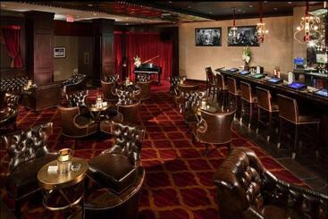 El Cortez Hotel And Casino   21 And Over