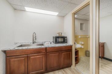 Отель Extended Stay Suites Cookeville   Tennessee Tech