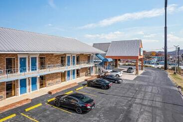 Отель Extended Stay Suites Cookeville   Tennessee Tech