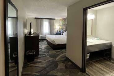 호텔 Clarion Inn Near Wright Patterson  Dayton