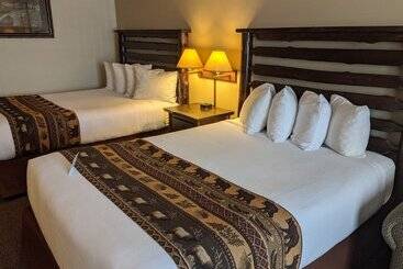 هتل Clubhouse Inn