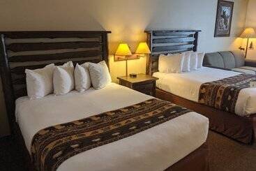 هتل Clubhouse Inn