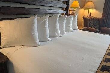 هتل Clubhouse Inn