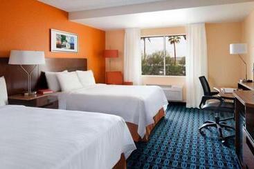 هتل Country Inn & Suites By Radisson, Phoenix Airport, Az