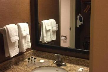 هتل Country Inn & Suites By Radisson, Phoenix Airport, Az