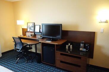هتل Country Inn & Suites By Radisson, Phoenix Airport, Az