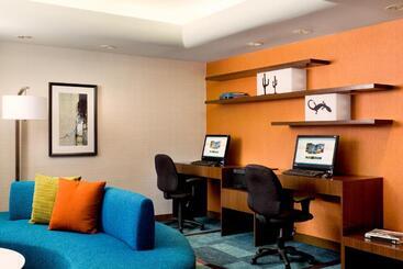 هتل Country Inn & Suites By Radisson, Phoenix Airport, Az