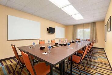 هتل Country Inn & Suites By Radisson, Phoenix Airport, Az