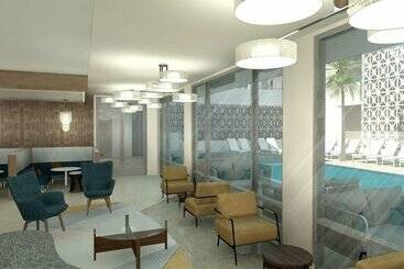 هتل Courtyard By Marriott Santa Barbara Downtown