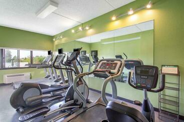 هتل Days Inn By Wyndham Absecon Atlantic City Area