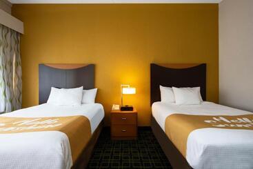 هتل Days Inn By Wyndham Absecon Atlantic City Area