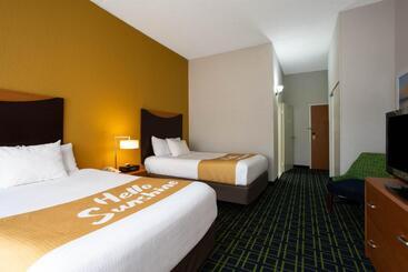 هتل Days Inn By Wyndham Absecon Atlantic City Area