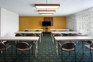 هتل Days Inn By Wyndham Absecon Atlantic City Area