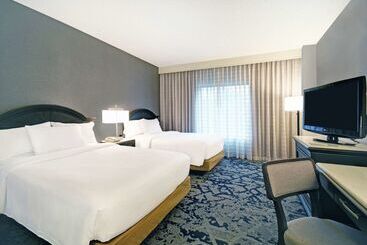 Отель Embassy Suites Charleston