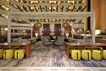 Отель Embassy Suites Charleston