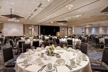 Отель Embassy Suites Charleston