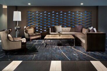 هتل Embassy Suites By Hilton Houston Near The Galleria