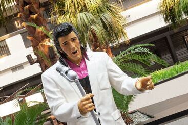 هتل Embassy Suites By Hilton Las Vegas