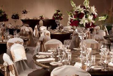 هتل Embassy Suites By Hilton Las Vegas