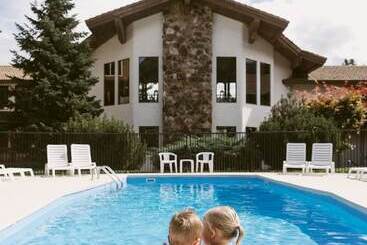 هتل Enzian Inn