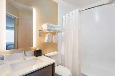 هتل Best Western Glenview   Chicagoland Inn And Suites