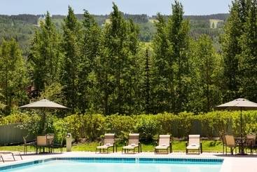 هتل Evergreen Lodge At Vail