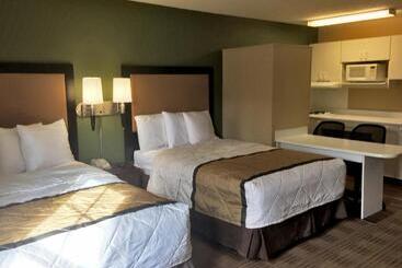 هتل Extended Stay America Suites  Kansas City  Airport
