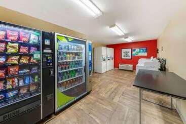 هتل Extended Stay America Suites  Los Angeles  Ontario Airport
