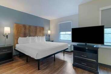 هتل Extended Stay America Suites  Santa Barbara  Calle Real