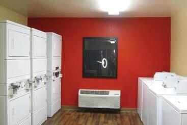 هتل Extended Stay America Suites  St. Petersburg  Clearwater  Executive Dr