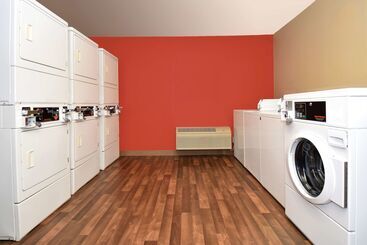 هتل Extended Stay America Suites  Toledo  Holland