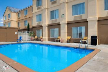 هتل Fairfield Inn By Marriott Las Cruces