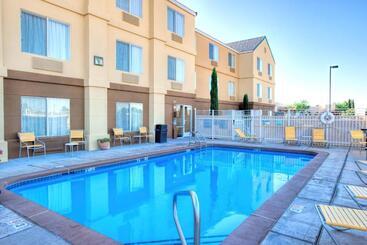 هتل Fairfield Inn By Marriott Las Cruces