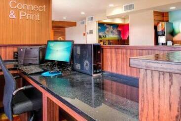 هتل Fairfield Inn By Marriott Las Cruces