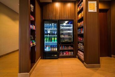 هتل Fairfield Inn By Marriott Las Cruces
