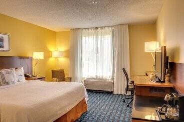 هتل Fairfield Inn By Marriott Las Cruces