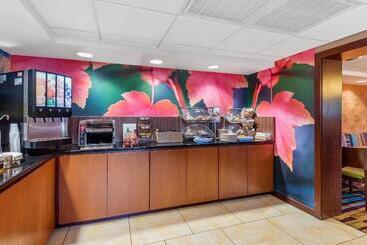هتل Fairfield By Marriott Inn & Suites Portland Maine Airport