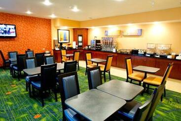 هتل Fairfield Inn Arlington Near Six Flags