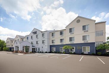 هتل Fairfield Inn & Suites Indianapolis Airport