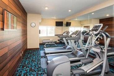 هتل Fairfield Inn & Suites Cheyenne