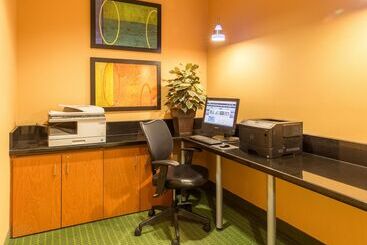 هتل Fairfield Inn & Suites Fargo