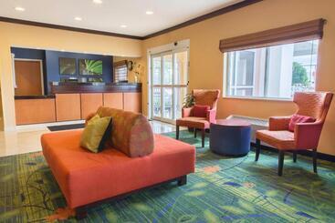 هتل Fairfield Inn & Suites Fargo