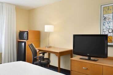 هتل Fairfield Inn & Suites Fort Worth University Drive
