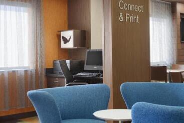 هتل Fairfield Inn & Suites Longview