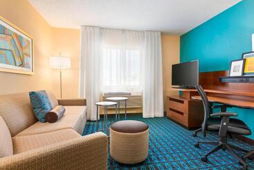 هتل Fairfield Inn & Suites By Marriott Mankato