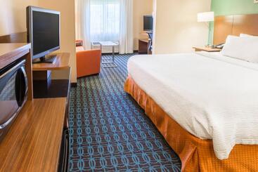 هتل Fairfield Inn & Suites Sioux Falls