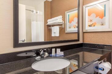 هتل Fairfield Inn & Suites Sioux Falls