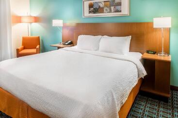 هتل Fairfield Inn & Suites Sioux Falls