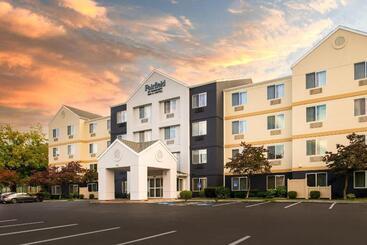 هتل Fairfield Inn Spokane Downtown